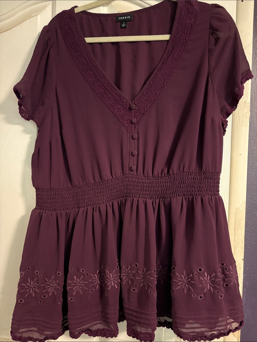 torrid Plum V-Neck Eyelet Peplum Tunic